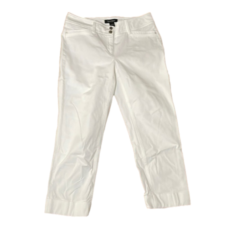 WHITE House Black Market Slim Crop Pants Size 2